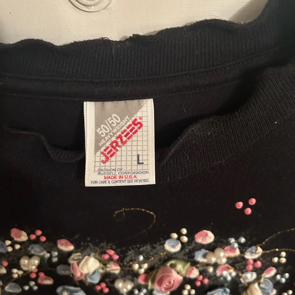 Black Top with Heart and Floral Embellishments - Picture 4 of 4